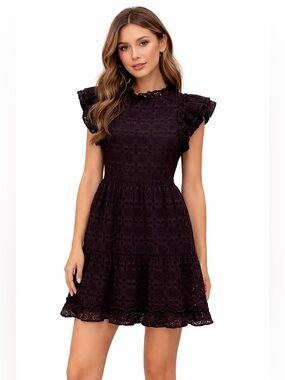 Vineyard Vines  Black Eyelet Lace Flutter Sleeve Tiered Boho Summer Dress SZ XS